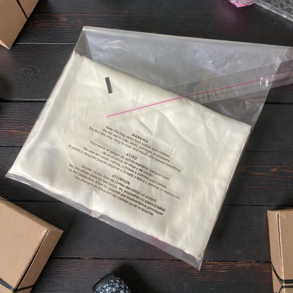 25 Resealable Clear Plastic Bags 12 x 15 - Picture 2 of 3